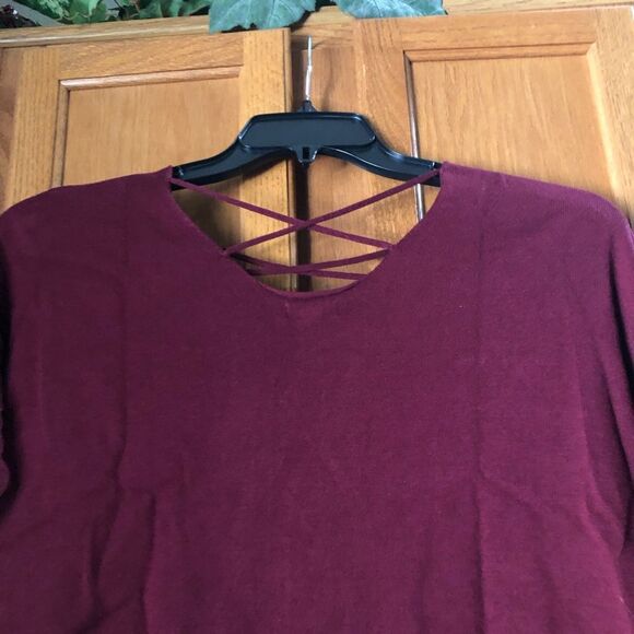 Silence + Noise Oversized Lace Up Long Sleeve V-Neck Sweater Red - S - Picture 9 of 14